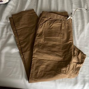 Vuori Joggers Brown